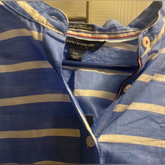 Tommy Hilfiger cute striped shirt - Picture 4 of 5